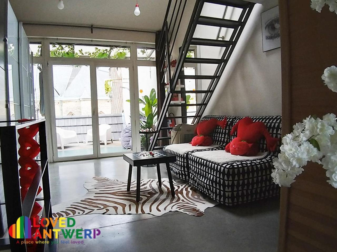 Appartement Wellness Loft With Sauna, Jacuzzi, Roof Terrace & Amazing View Antwerpen